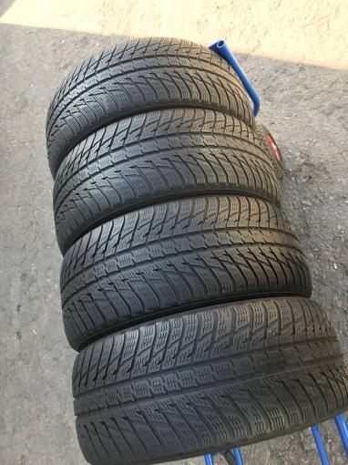 255/45 R18 Nokian Tyres WR D3 зимние нешипованные