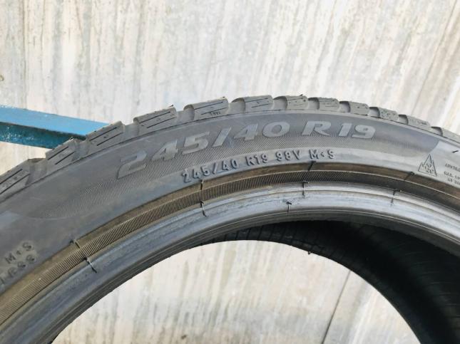 245/40 R19 Pirelli Winter Sottozero 3 зимние нешипованные