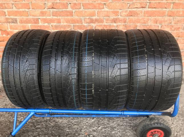 235/35 R19 Pirelli Winter Sottozero 270 Serie II зимние нешипованные