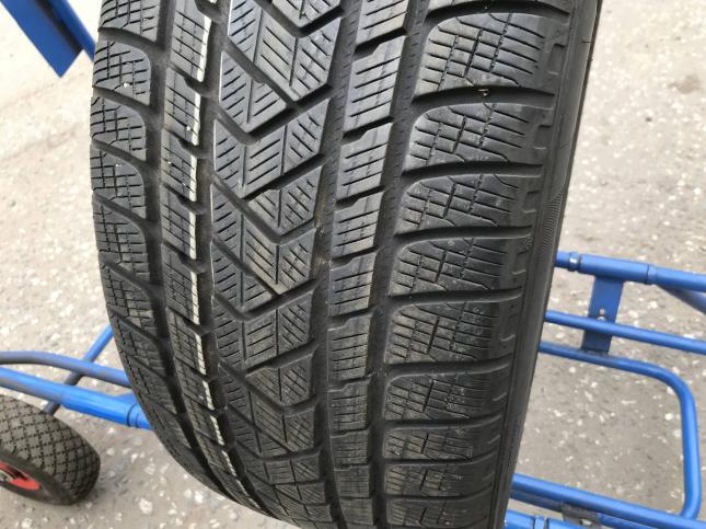 285/45 R21 Pirelli Scorpion Winter зимние нешипованные