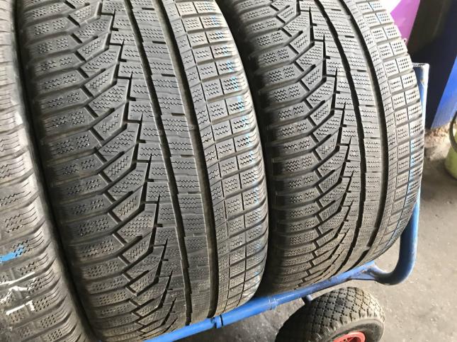 295/35 R21 Hankook Winter I'Cept Evo2 W320A SUV зимние нешипованные