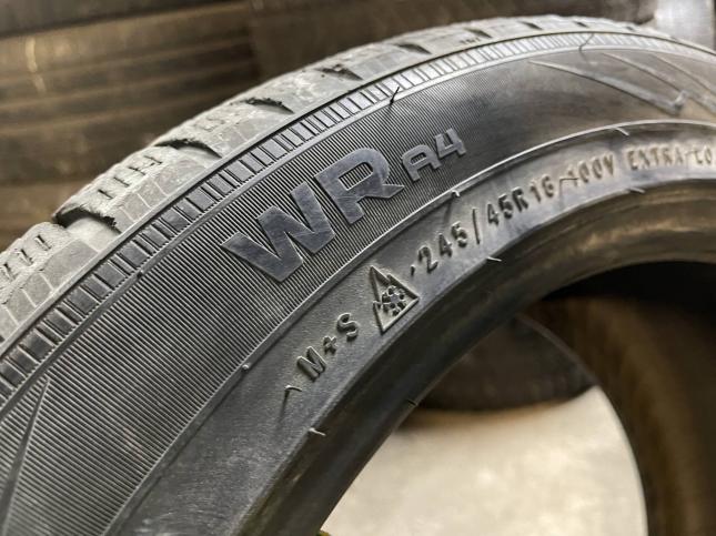 245/45 R18 Nokian Tyres WR A4 зимние нешипованные