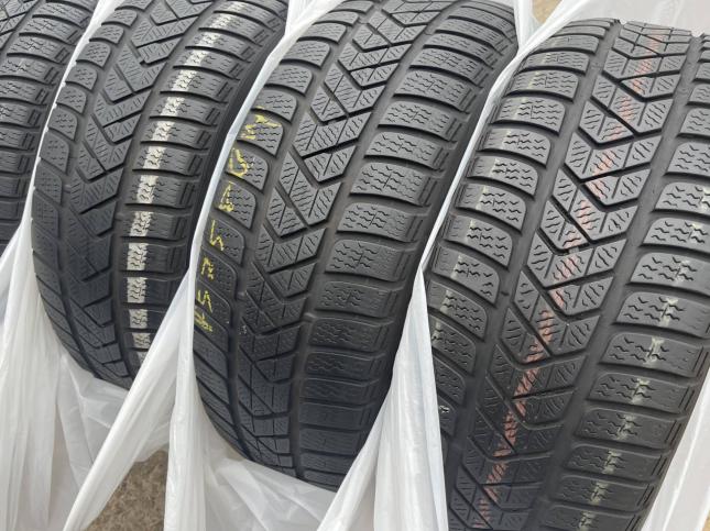 195/55 R16 Pirelli Winter Sottozero 3 зимние нешипованные