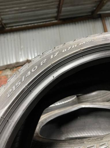 215/40 R17 Pirelli Winter Sottozero 3 зимние нешипованные