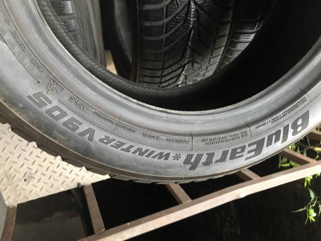 215/60 R17 Yokohama W.Drive V905 зимние нешипованные