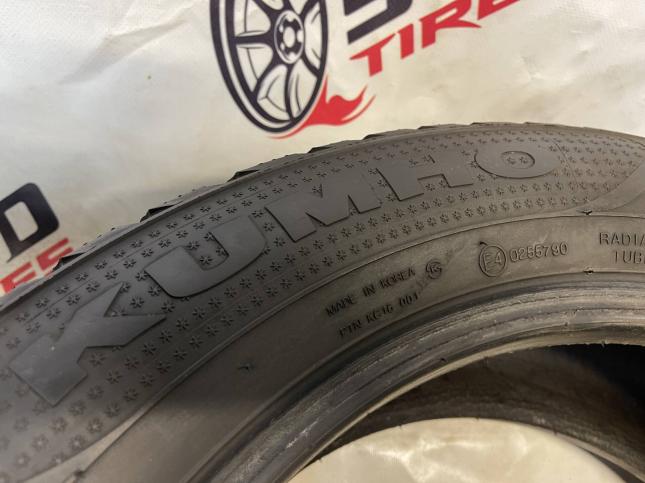 225/55 R18 Kumho I'Zen RV KC15 зимние шипованные