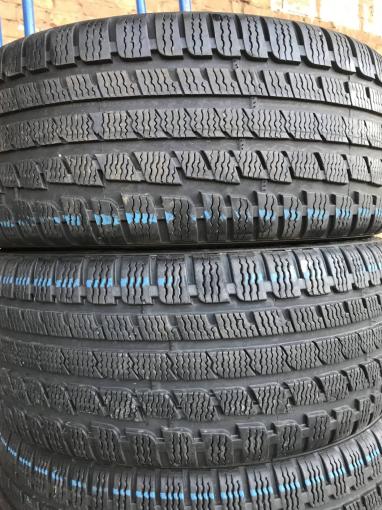 235/50 R18 Kumho I'Zen KW27 зимние нешипованные