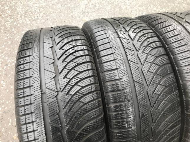 235/35 R19 Michelin Pilot Alpin PA4 зимние нешипованные