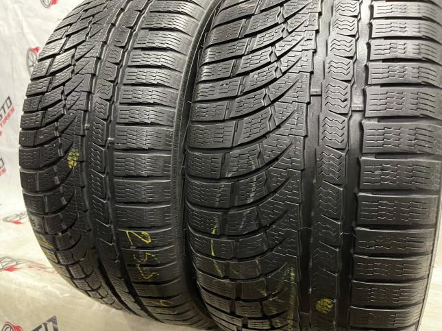 255/40 R19 Nokian Tyres WR A4 зимние нешипованные