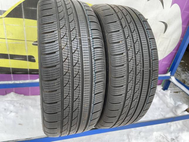 225/55 R17 Minerva S210 Ice Plus зимние нешипованные