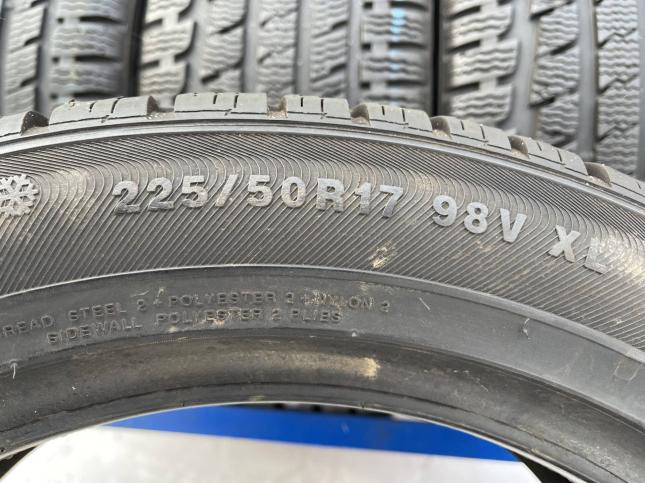 225/50 R17 Kumho I'Zen KW27 зимние нешипованные