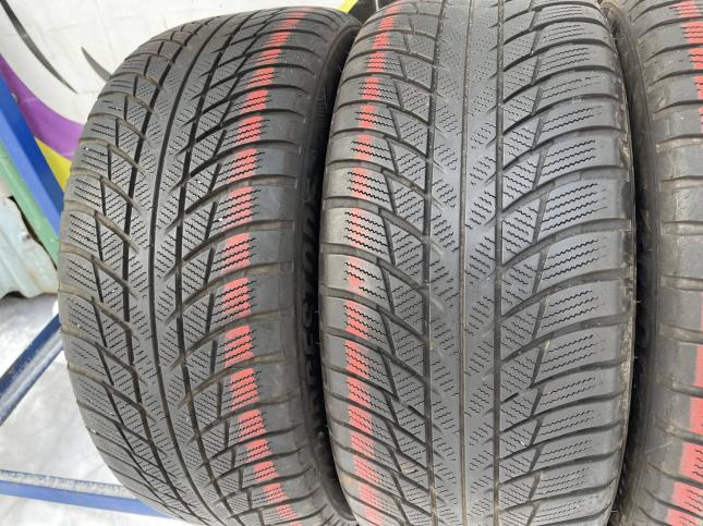 225/50 R17 Bridgestone Blizzak LM-001 зимние нешипованные