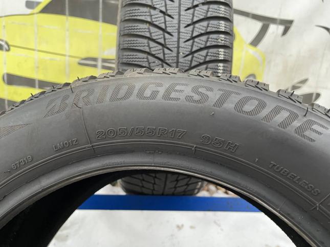 205/55 R17 Bridgestone Blizzak LM-001 зимние нешипованные