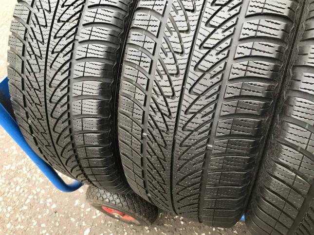 225/45 R17 Goodyear UltraGrip 8 зимние нешипованные