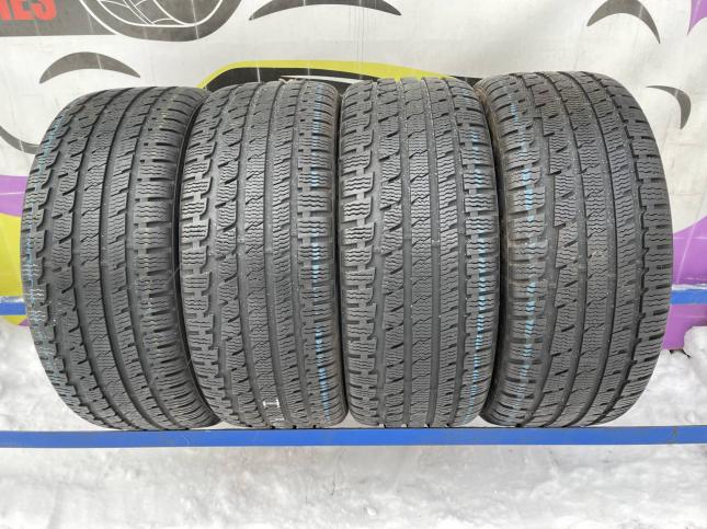 225/55 R17 Kumho I'Zen KW27 зимние нешипованные