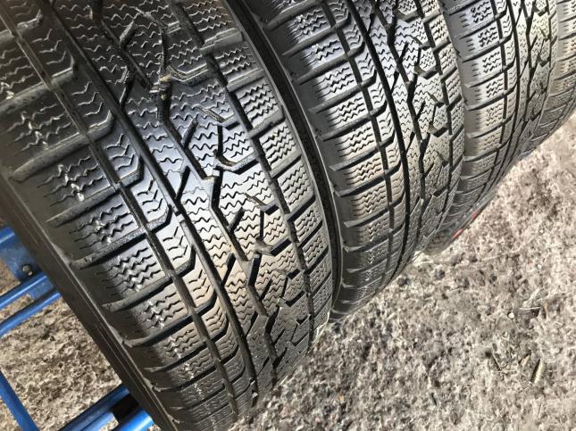 225/60 R17 Kumho I'Zen KW27 зимние нешипованные