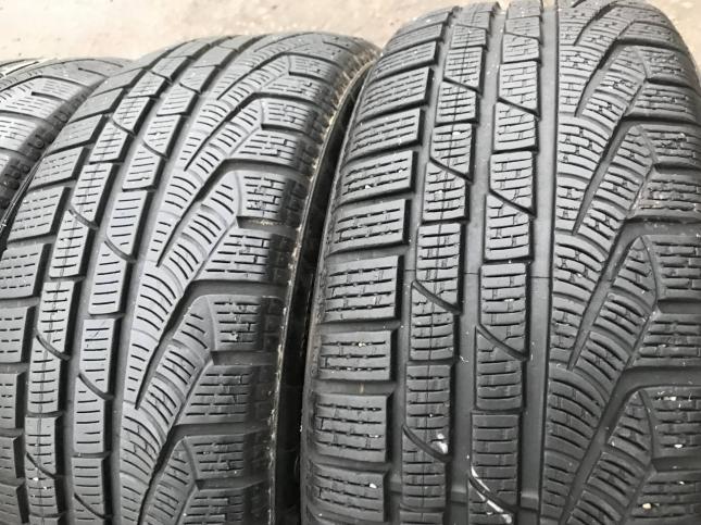 235/50 R17 Pirelli Winter Sottozero 240 Serie II зимние нешипованные