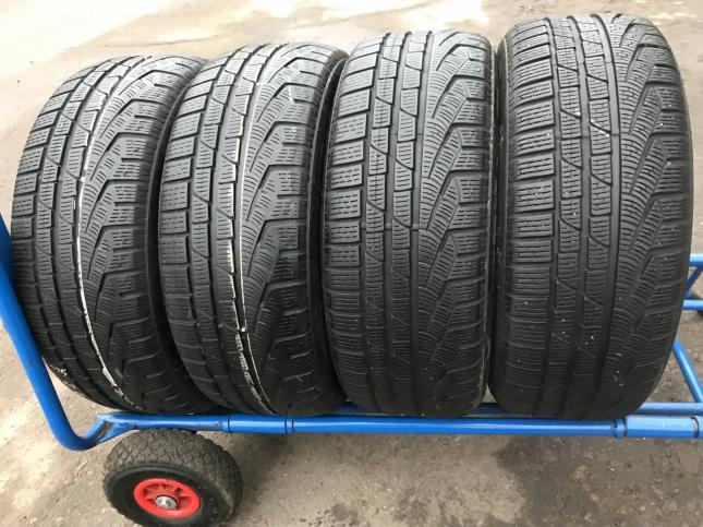 235/50 R17 Pirelli Winter Sottozero 240 Serie II зимние нешипованные