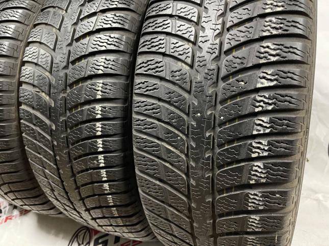 225/60 R17 Kumho I'Zen KW23 зимние нешипованные