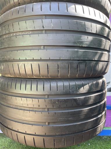 285/40 R22 Yokohama Advan Sport V107 летние