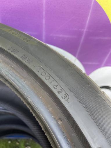 285/40 R22 Yokohama Advan Sport V107 летние