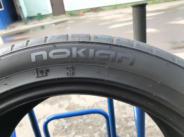 235/45 R18 Nokian Z line 98W