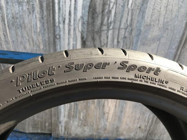 235/35 R19 Michelin Pilot Super Sport 91Y