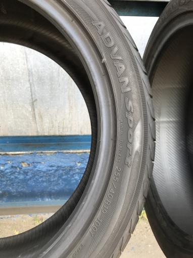 255/40 R19 Yokohama Advan Sport 100Y