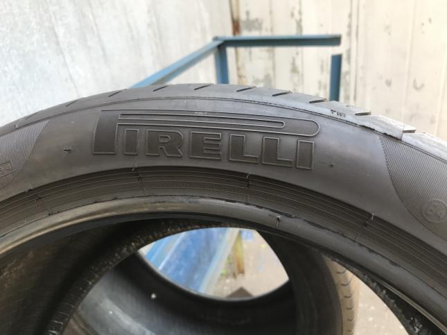 Шины 2шт 285/35 R18 Pirelli p zero на CLS