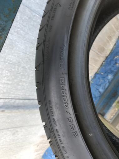 Шины Runflat 2шт 255/40 R18 Goodyear Efficient Grip