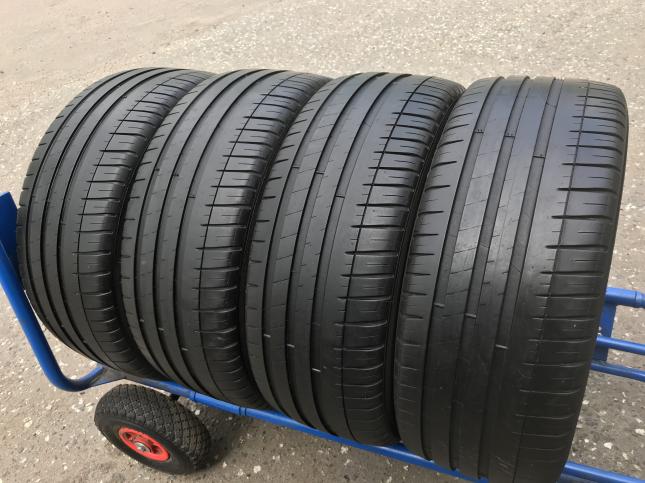 235 45 17 Michelin Pilot Sport w