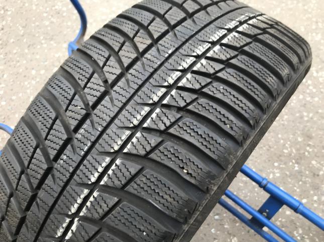 245 45 18 Bridgestone Blizzak LM001 1шт