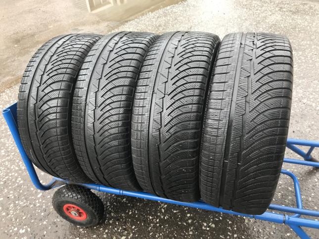 225 50 18 Michelin Latitude Alpin 4 комплект