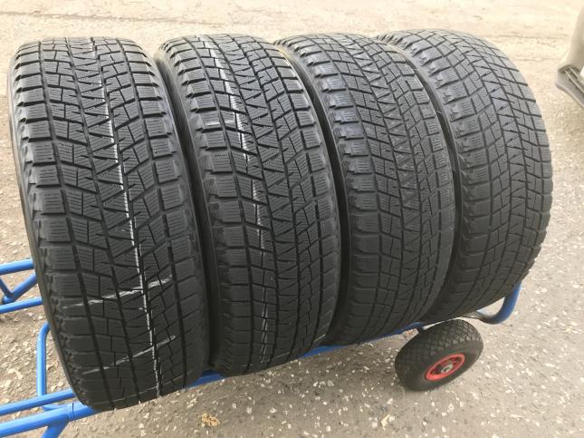 225 55 R19 Bridgestone Bllizak DM-V1