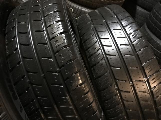 225 75 16C Michelin , Continental