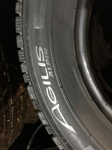 205 75 16C Michelin Aglis Alpin