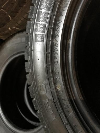 Зимние шины бу 215 60 17C Nokian WRC