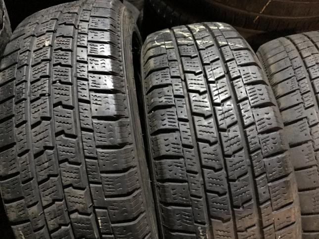 235 65 16 C Goodyear Cargo UltraGrip