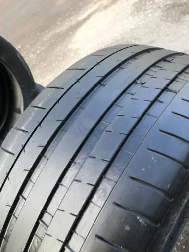 Шины бу спарка 235 40 19 265 35 R19 Michelin