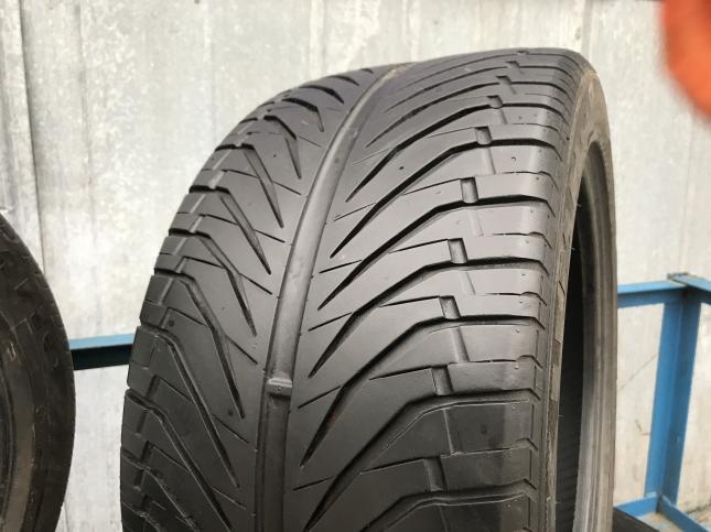 Летние шины бу 255 40 17 и 275 40 R17 KUMHO