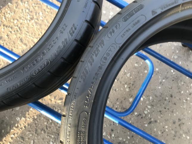 Спарка 225/40/19 и 255/35/19 Michelin Super Sport