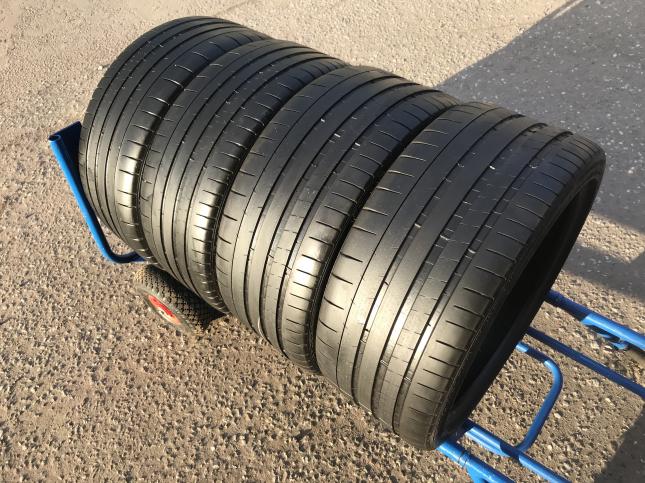 Спарка 225/40/19 и 255/35/19 Michelin Super Sport