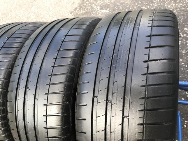 Спарка BMW Mercedes 235/40 и 275 35 18 Michelin