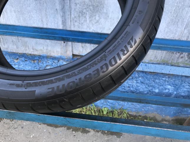 Шины бу 225 45 18 R18 Bridgestone Potenza S001