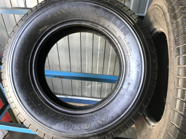 205 80 16 Michelin 4#4 Alpin 205/80/16 R16C