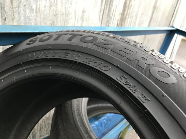 Шины б/у 255/40 R18 и 285/35/18 Pirelli Sottozero 2