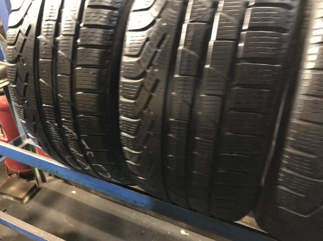 245 40 18 Pirelli бу зимние шины 245/40/18 R18