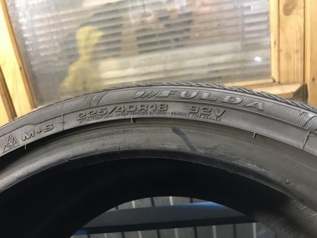 Шины бу 225 40 18 Fulda Kristal Essa+Tecar 225/40/18 R18