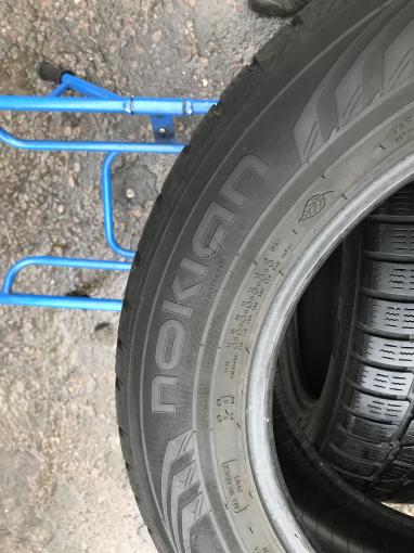 265 60 18 Nokian бу зимние шины 265/60/18 R18