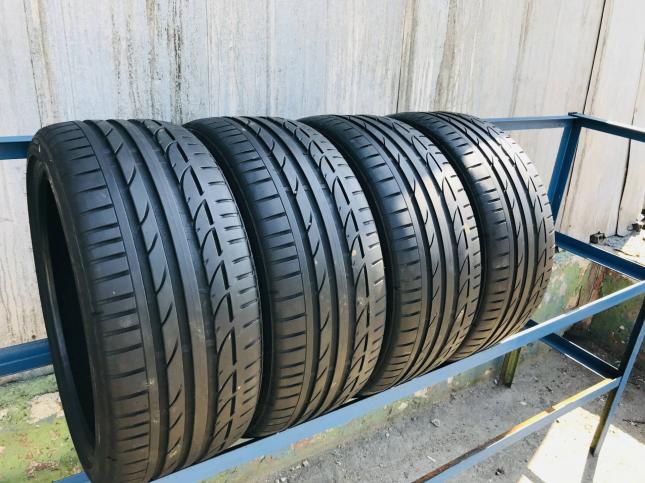 Комплект 215 35 R18 Bridgestone Potenza S001